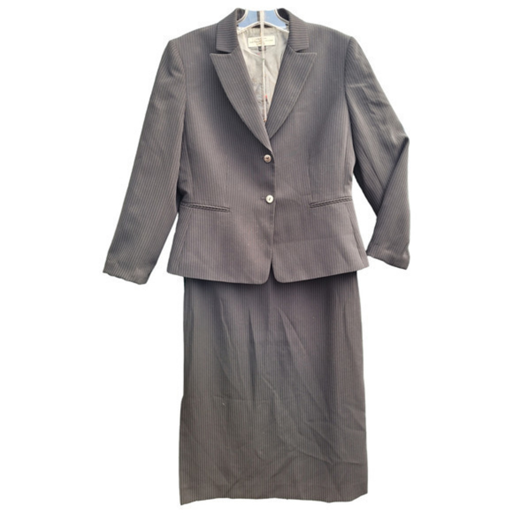 HPVintage Tahari Arthur S.‎ Levine Pinstripe Boxy Jacket Straight Skirt Set Suit